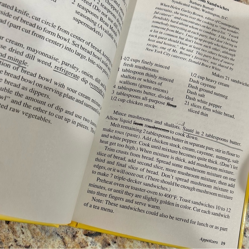 Two Vintage 1983 1990 MADD Cookbooks Treasured Recipes, Soups Stews Casseroles - Picture 5 of 9